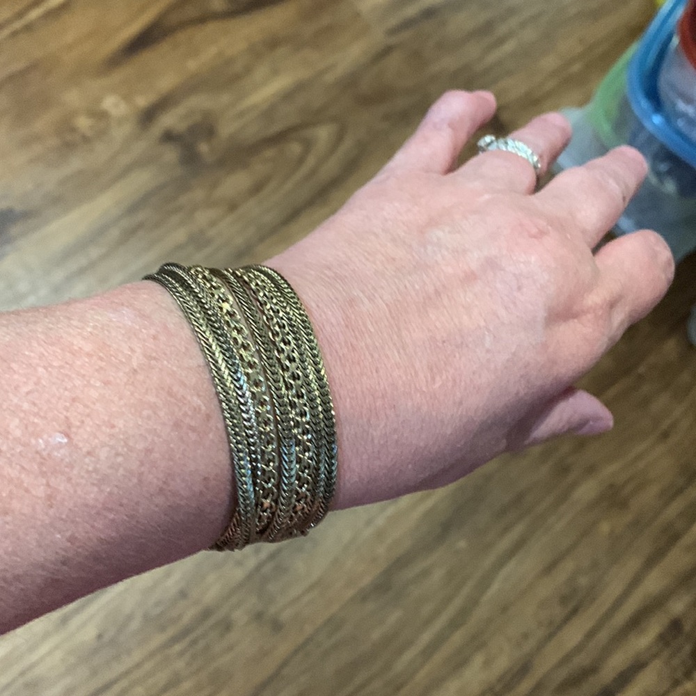 Beautiful bracelet - Picture 4 of 4